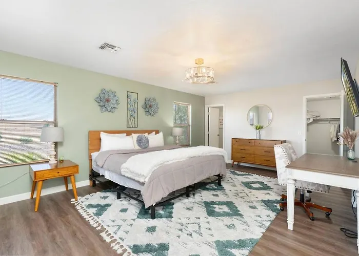 Holiday home Perfect Base Downtown Freeways & Chandler