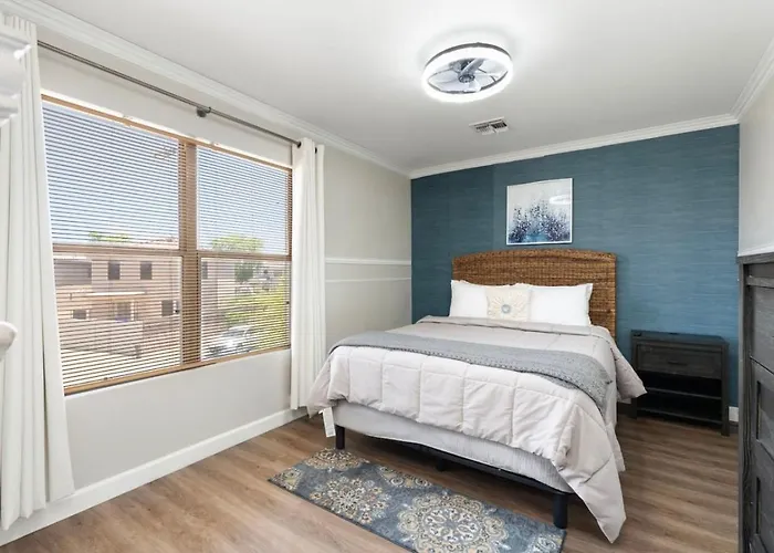 Perfect Base Downtown Freeways & Chandler